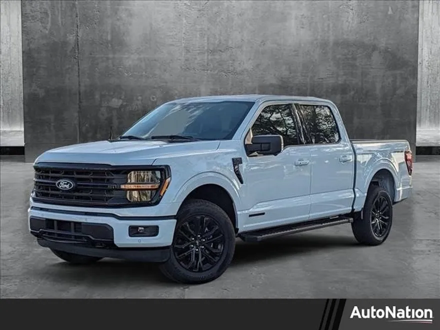 2025 Ford F-150 XLT photo 1
