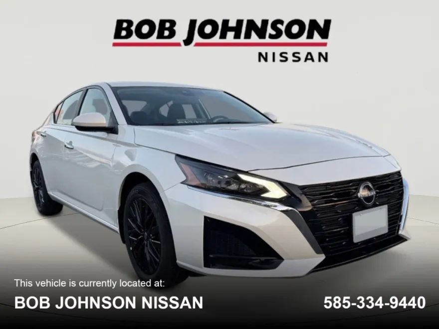 2025 Nissan Altima SV photo 1