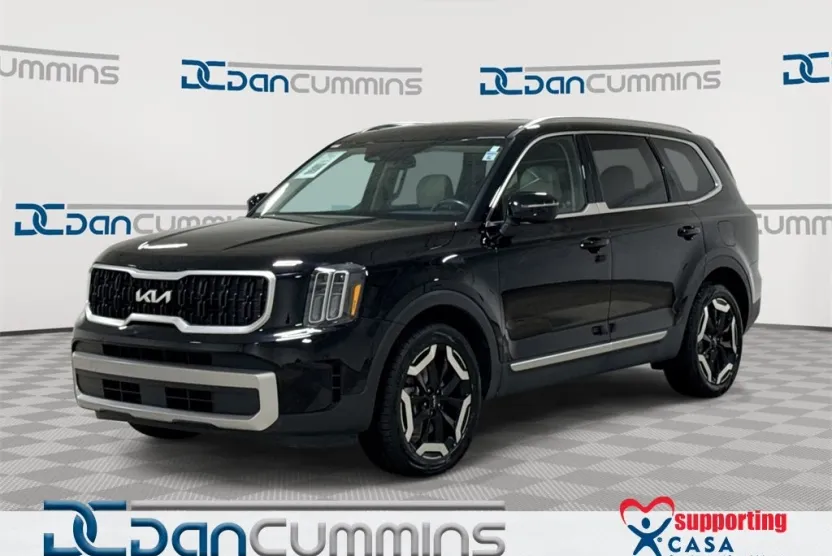 2023 Kia Telluride EX photo 1