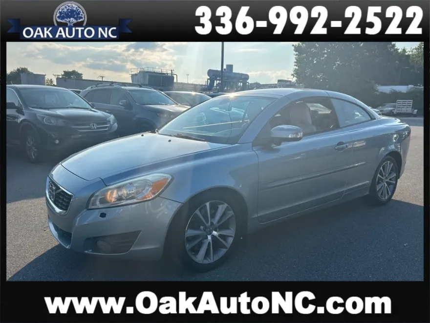 2011 Volvo C70 T5 photo 1