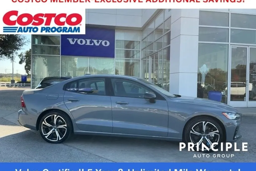 2024 Volvo S60 B5 Plus photo 1