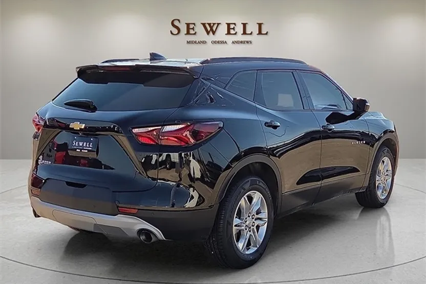 2019 Chevrolet Blazer Base photo 1