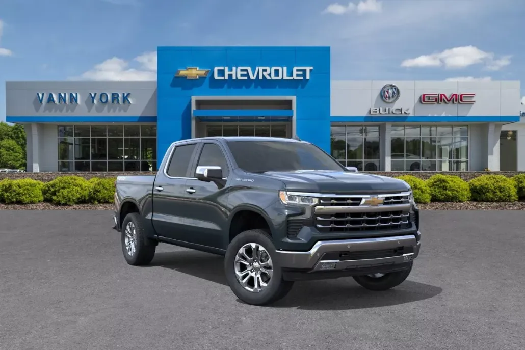 2025 Chevrolet Silverado 1500 LTZ photo 1