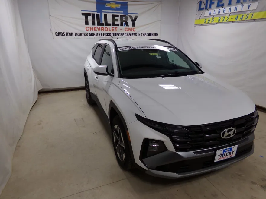 2025 Hyundai Tucson SEL photo 1