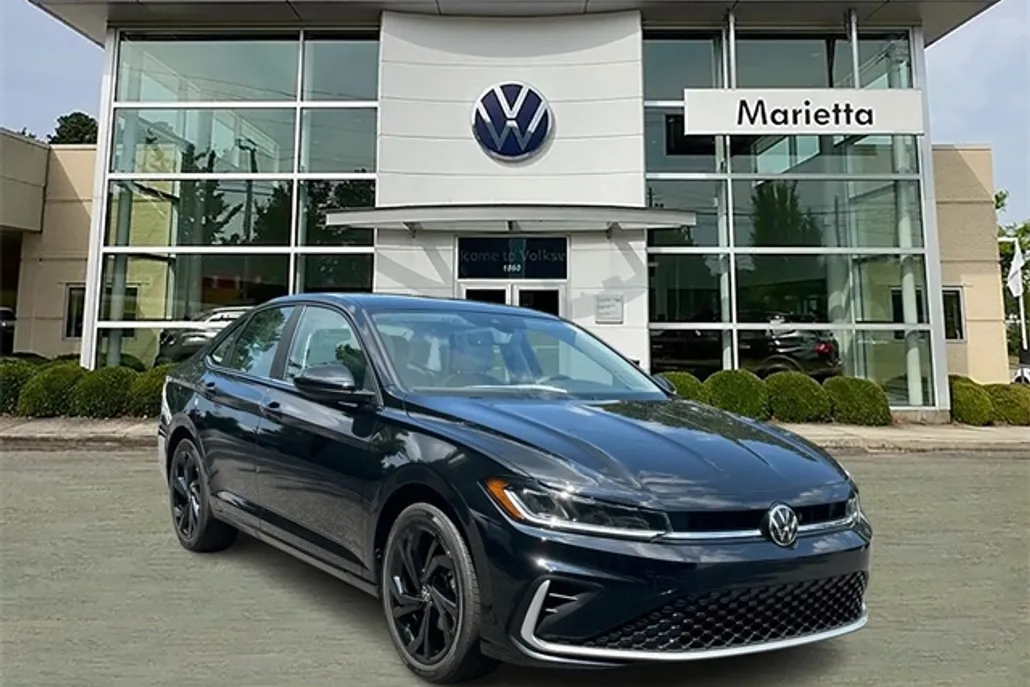 2025 Volkswagen Jetta SE photo 1