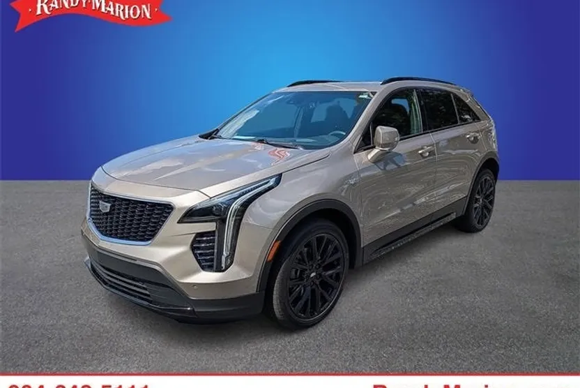 2023 Cadillac XT4 Sport photo 1