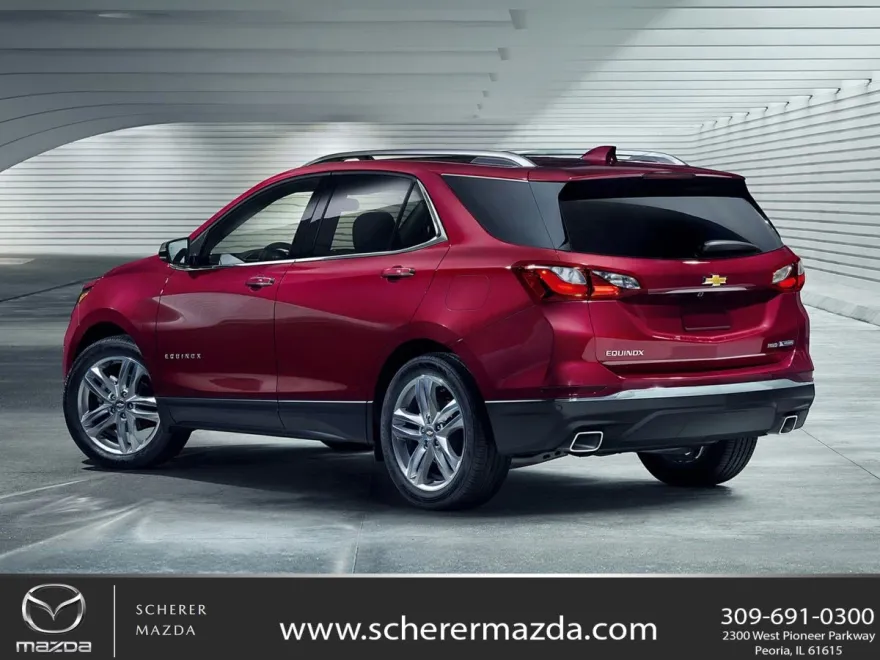 2020 Chevrolet Equinox LT photo 1