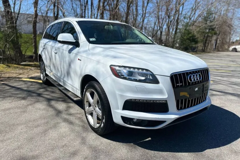 2013 Audi Q7 3.0T S line Prestige photo 1