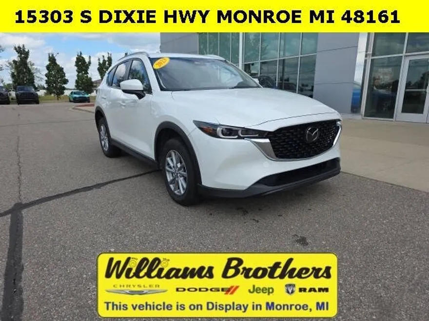2023 Mazda CX-5 2.5 Select photo 1