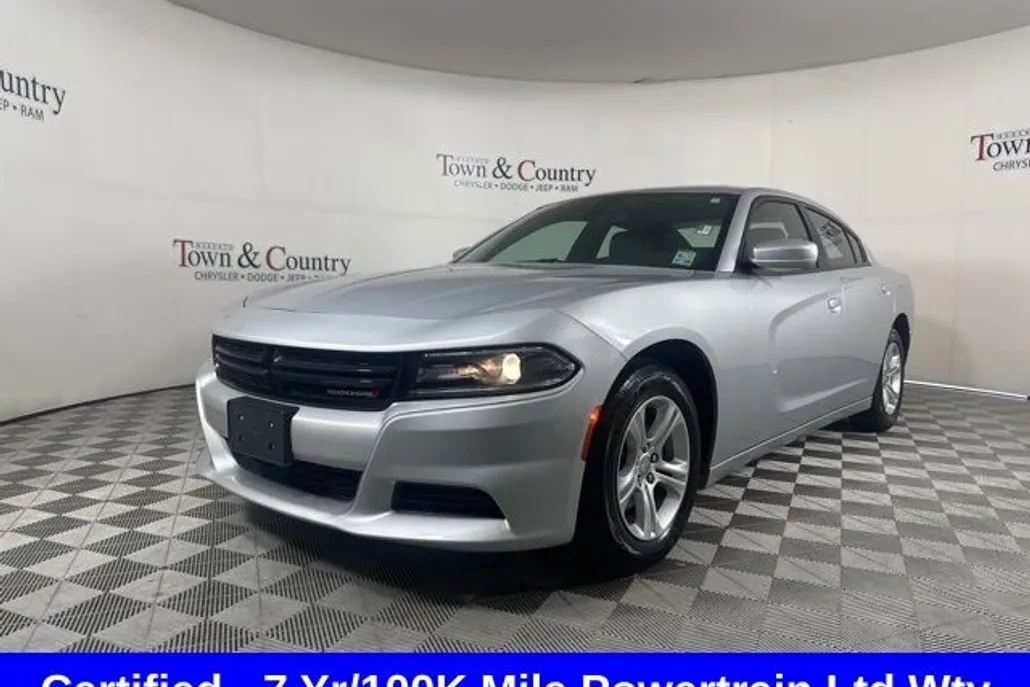 2021 Dodge Charger SXT photo 1