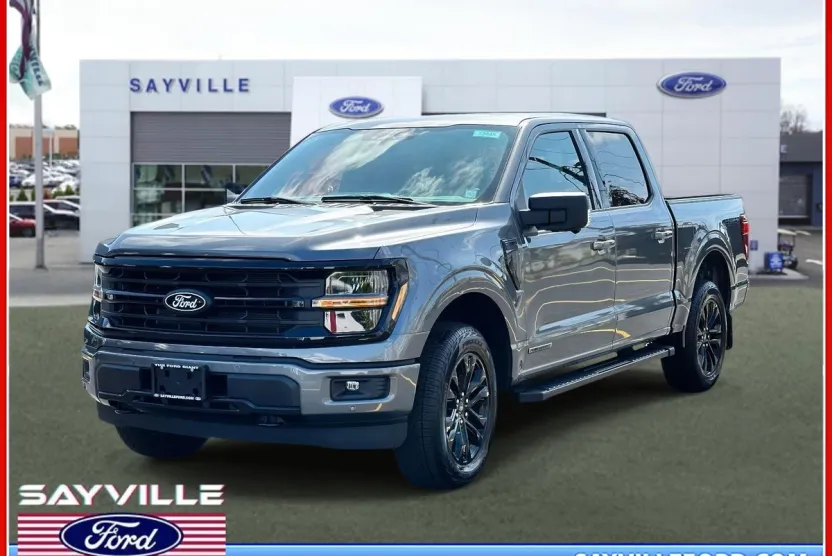 2025 Ford F-150 XLT photo 1