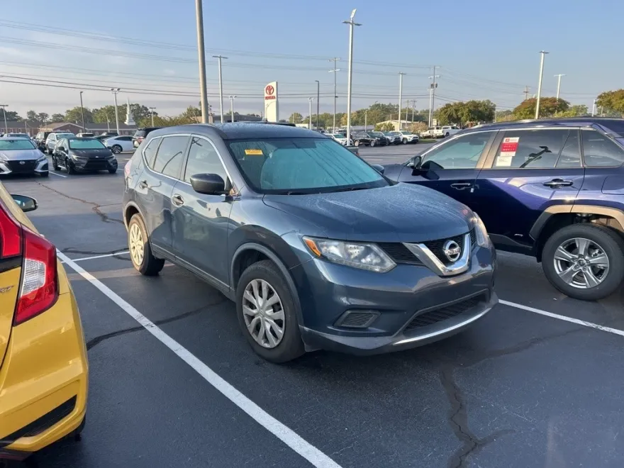 2016 Nissan Rogue S photo 1