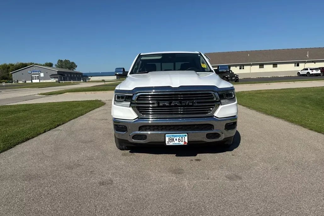 2022 Ram 1500 Laramie photo 1