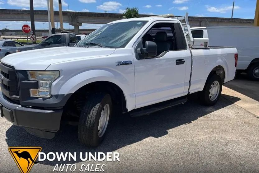 2015 Ford F-150 photo 1