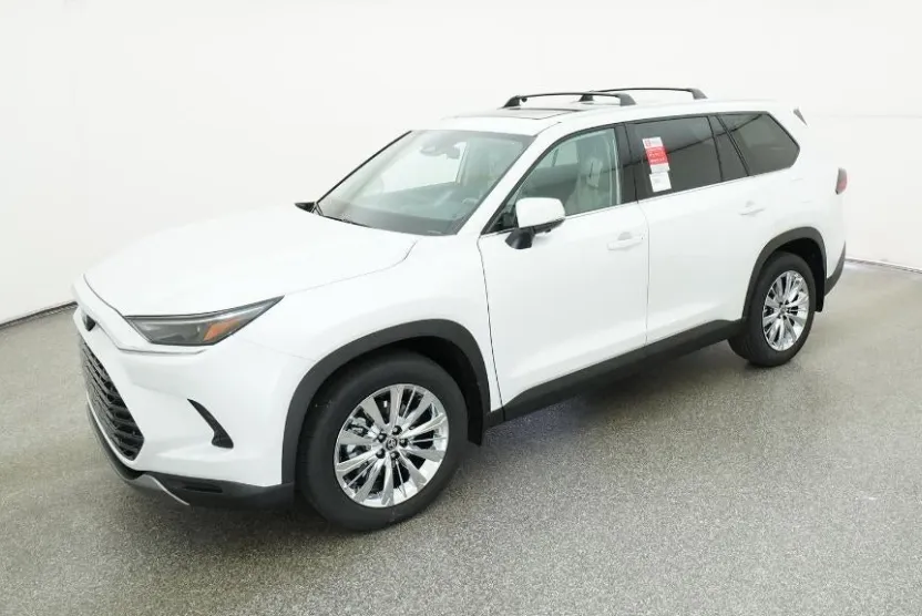 2026 Toyota Grand Highlander Platinum photo 1