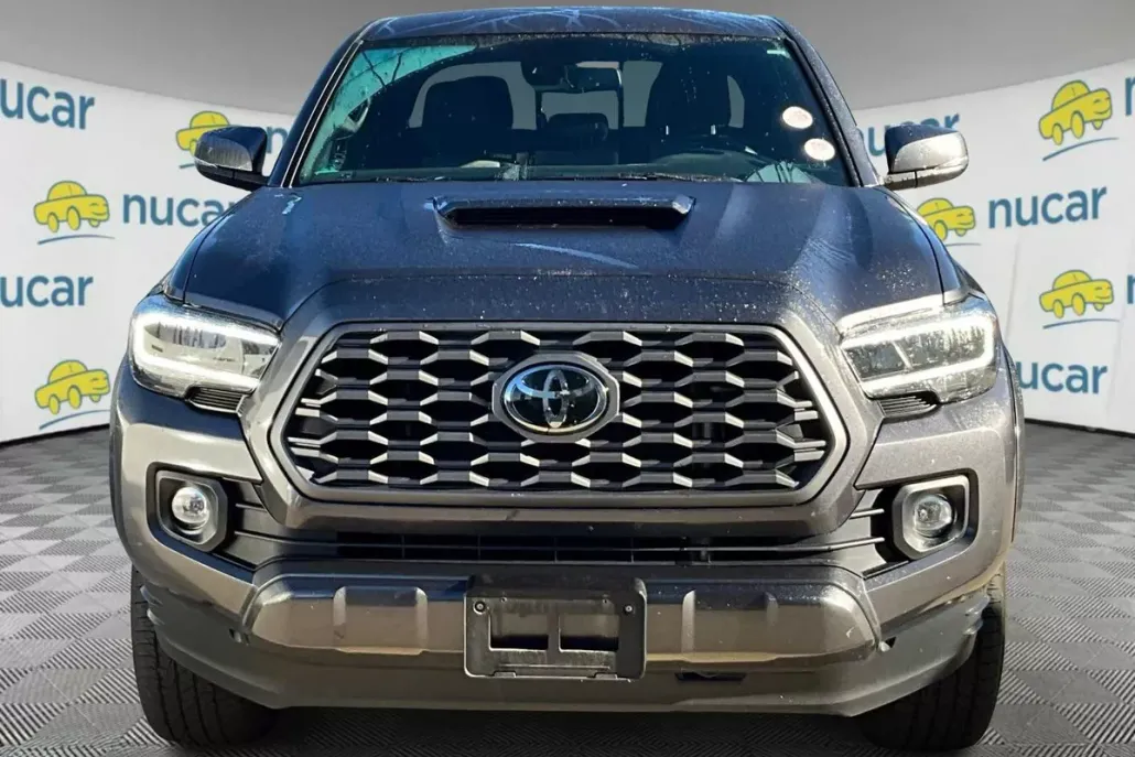 2023 Toyota Tacoma TRD Sport 4x4 photo 1