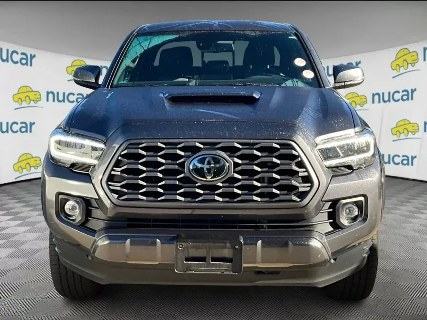 2023 Toyota Tacoma TRD Sport 4x4 photo 1