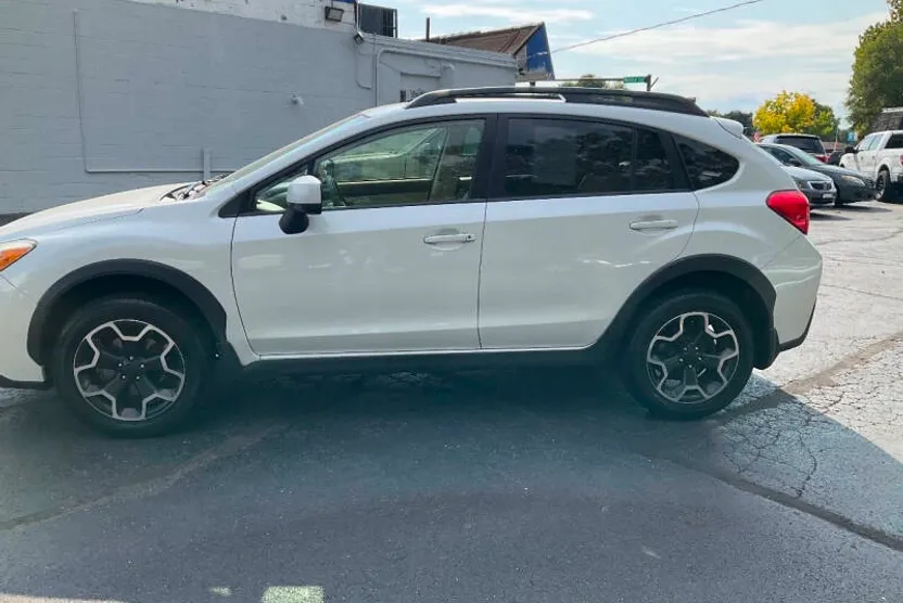2013 Subaru Crosstrek 2.0i Premium photo 1