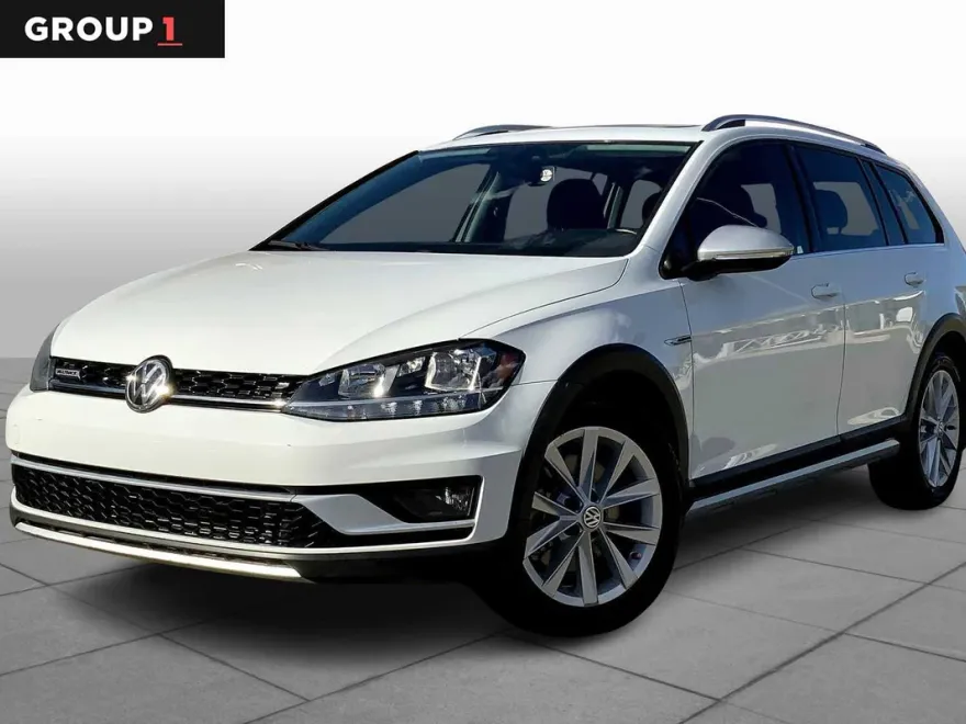 2018 Volkswagen Golf Alltrack SE photo 1