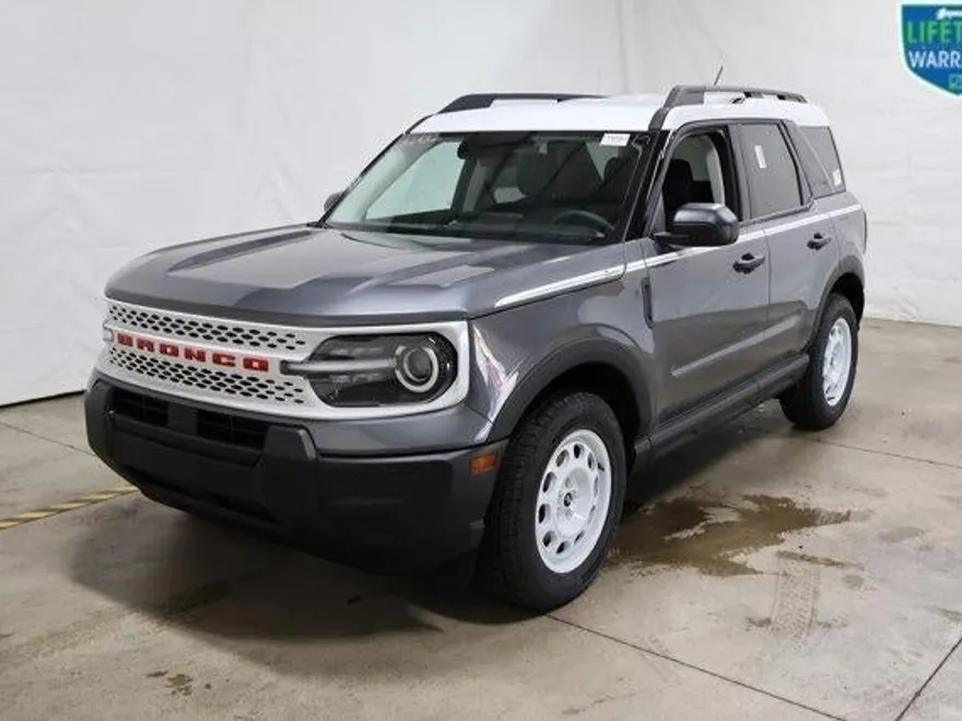 2025 Ford Bronco Sport Heritage photo 1