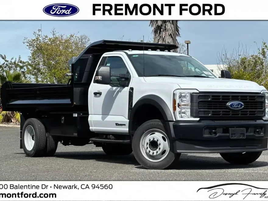 2024 Ford F-550 XL photo 1