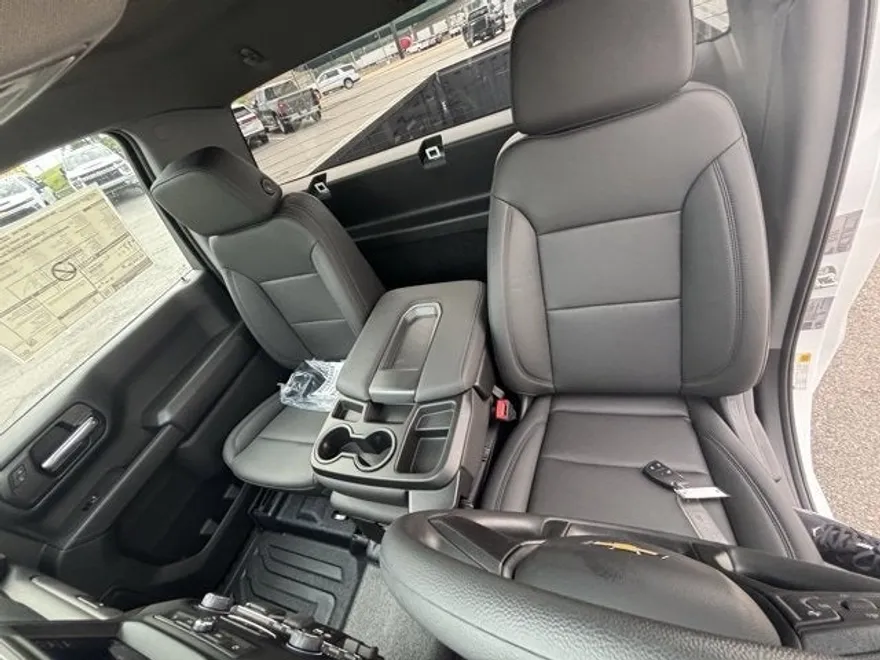 2026 Chevrolet Silverado 1500 Work Truck photo 1