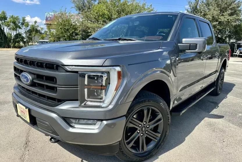2021 Ford F-150 Lariat photo 1