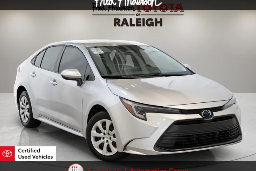 2024 Toyota Corolla Hybrid LE photo 1
