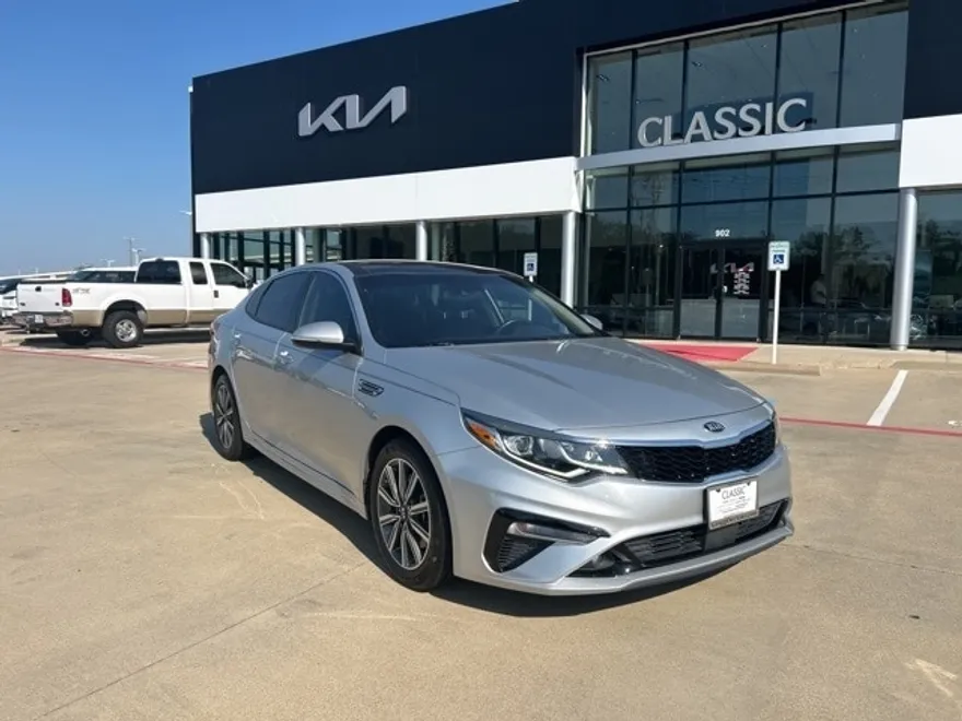 2020 Kia Optima EX Premium photo 1