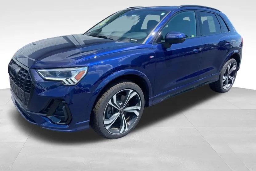 2023 Audi Q3 Premium Plus S line photo 1