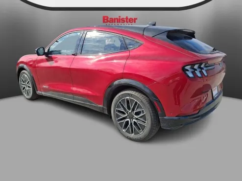 2024 Ford Mustang Mach-E Premium photo 4