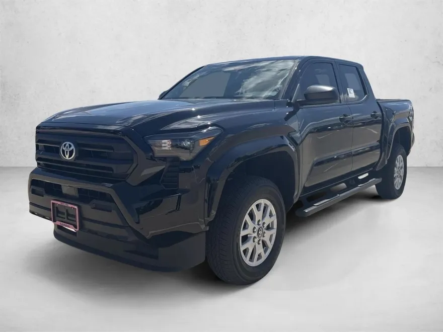 2025 Toyota Tacoma SR Double Cab photo 1