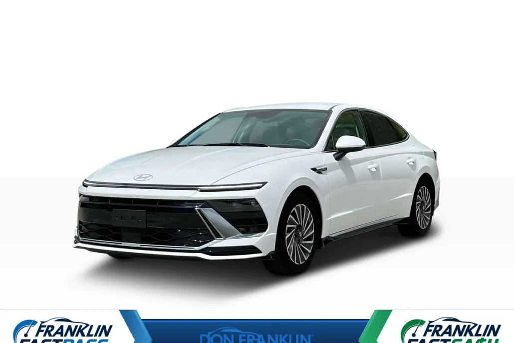 2025 Hyundai Sonata Hybrid SEL photo 1