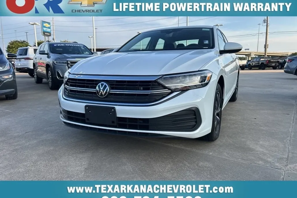 2024 Volkswagen Jetta 1.5T S photo 1