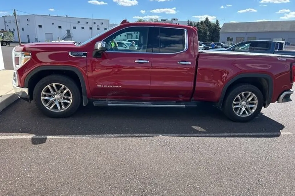 2019 Gmc Sierra 1500 SLT photo 1