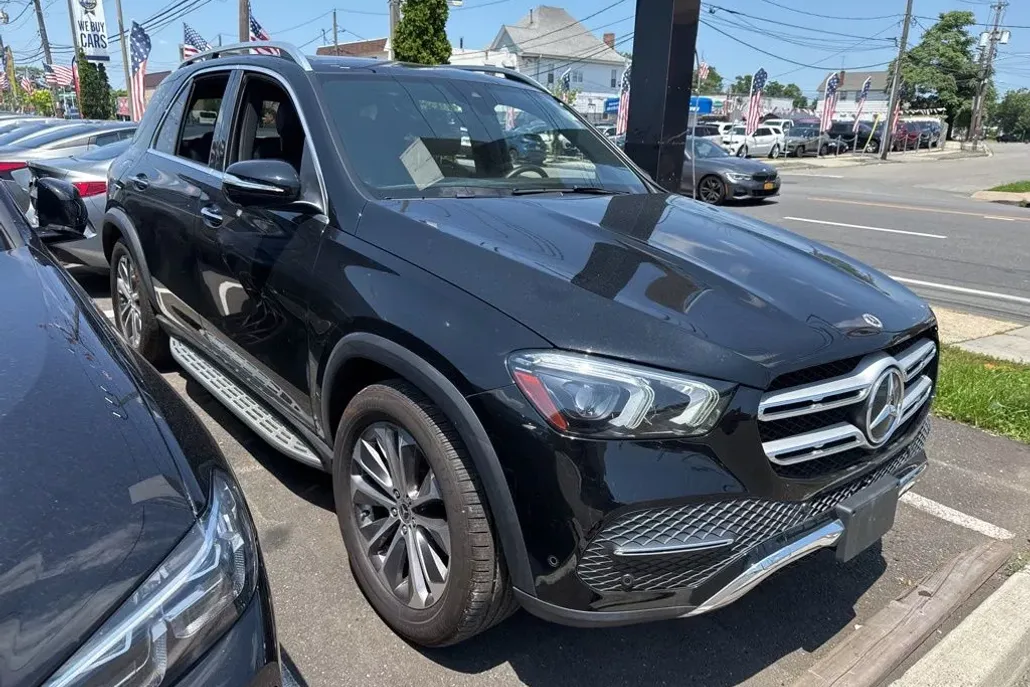 2022 Mercedes Benz GLE 350 4MATIC photo 1