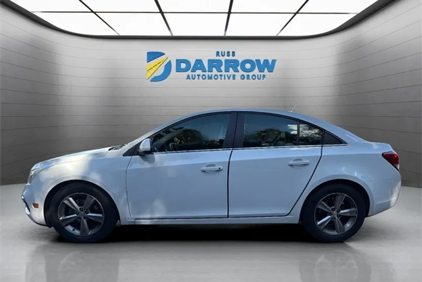 2015 Chevrolet Cruze photo 1