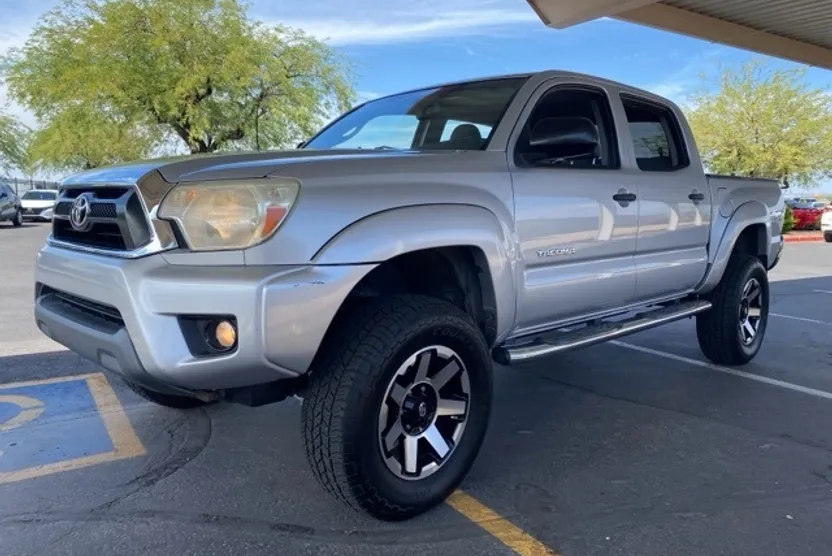 2013 Toyota Tacoma PreRunner photo 1