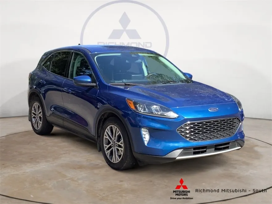 2022 Ford Escape SEL Hybrid photo 1