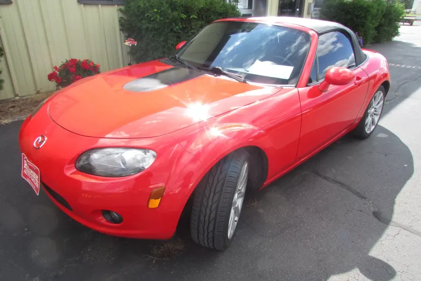 2006 Mazda MX-5 Miata Club Spec photo 1