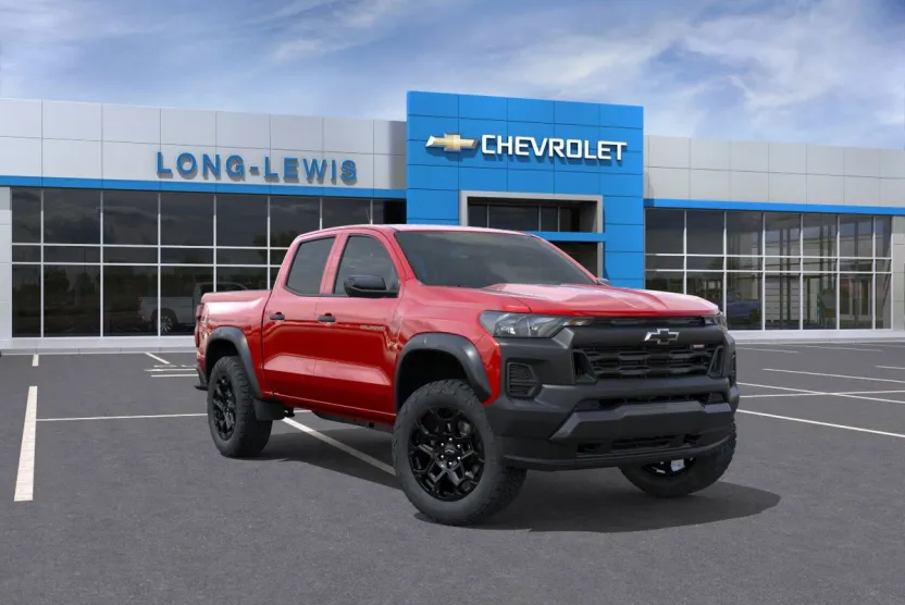 2026 Chevrolet Colorado Trail Boss photo 1