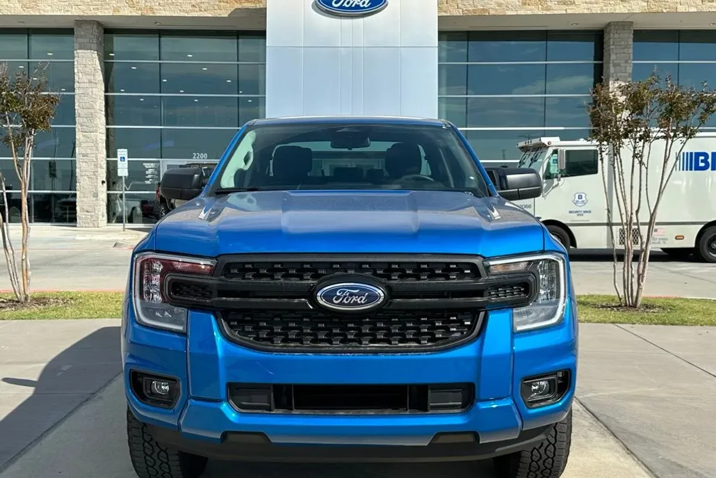 2025 Ford Ranger XL photo 1
