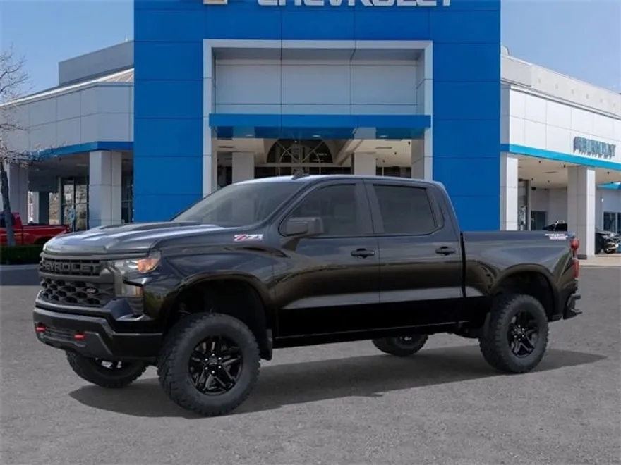 2026 Chevrolet Silverado 1500 Custom Trail Boss photo 1
