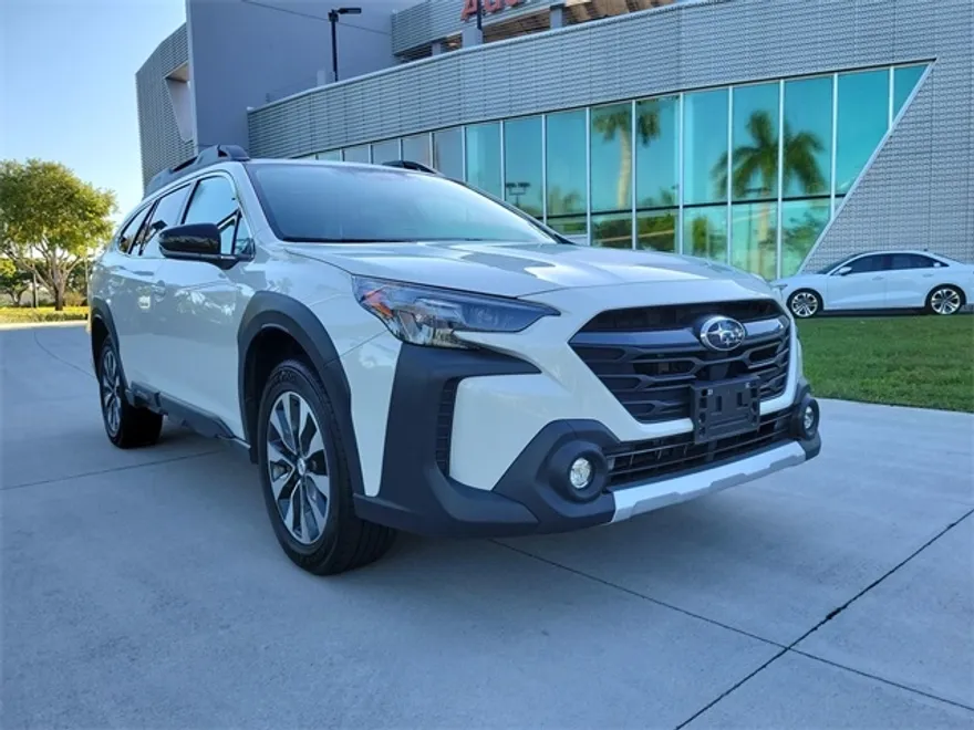 2024 Subaru Outback Limited XT photo 1
