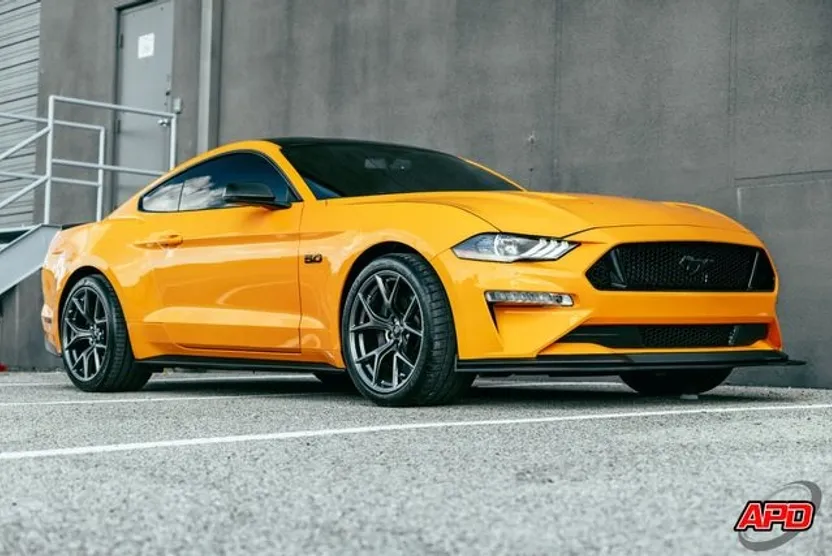 2019 Ford Mustang GT Premium photo 1