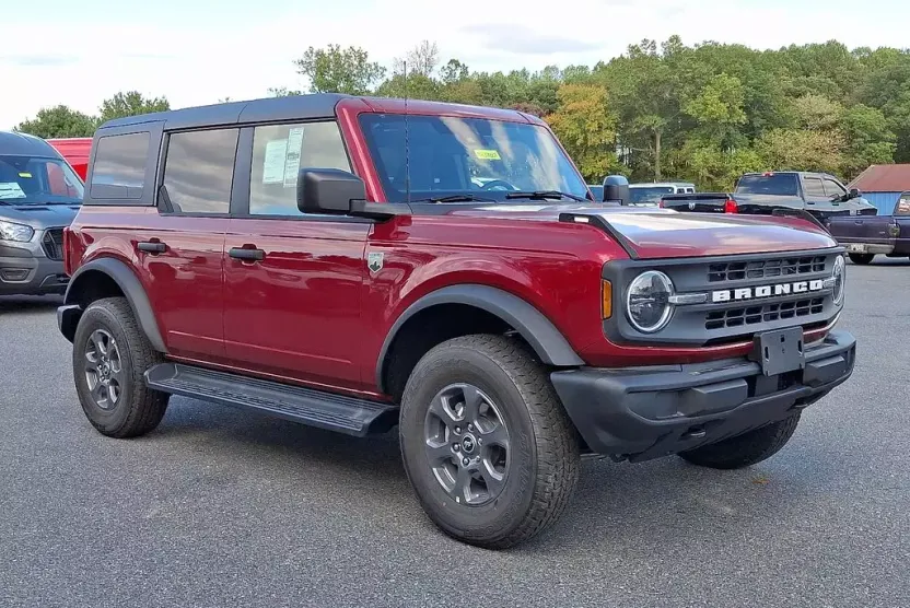 2025 Ford Bronco Big Bend photo 1