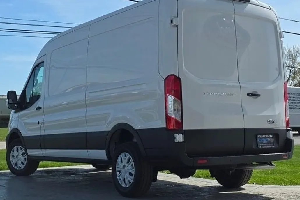 2025 Ford Transit photo 1