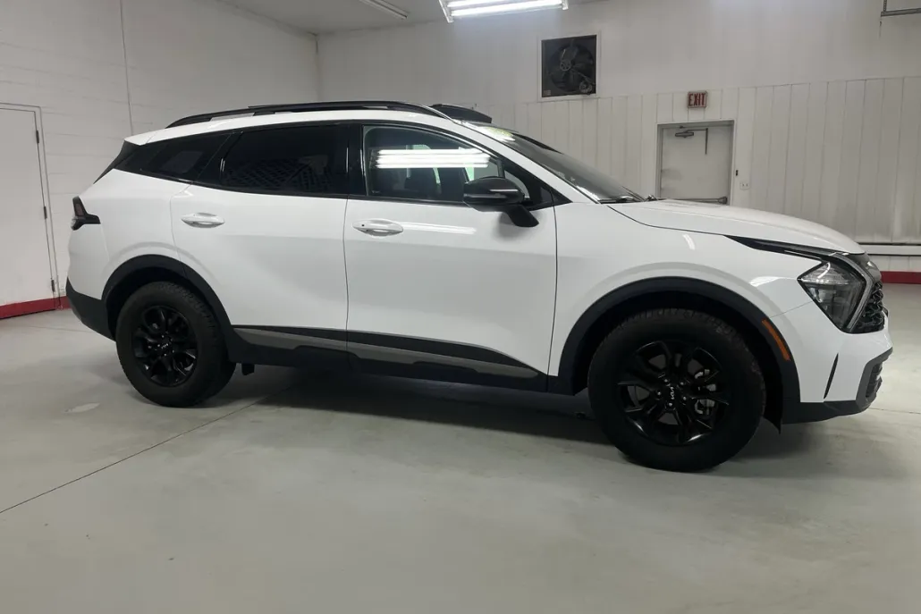 2023 Kia Sportage X-Pro photo 1