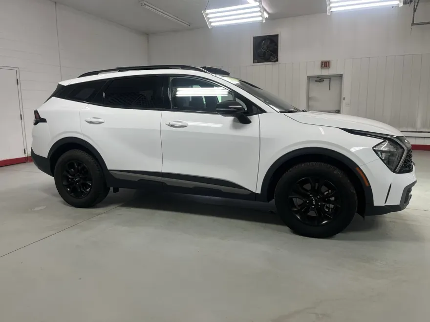 2023 Kia Sportage X-Pro photo 1