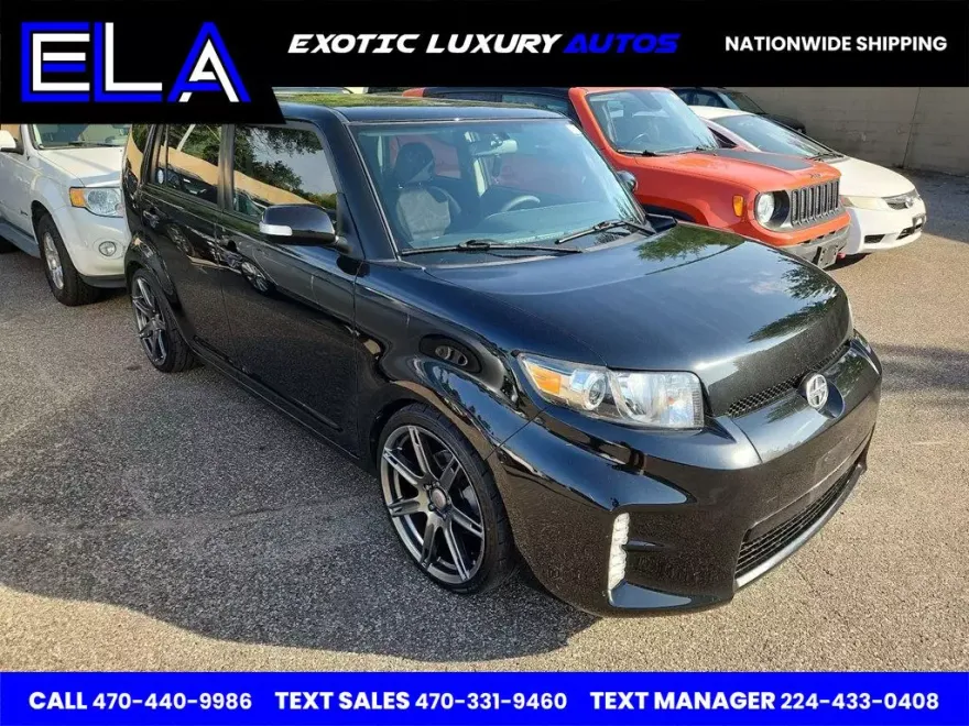 2014 Scion xB photo 1